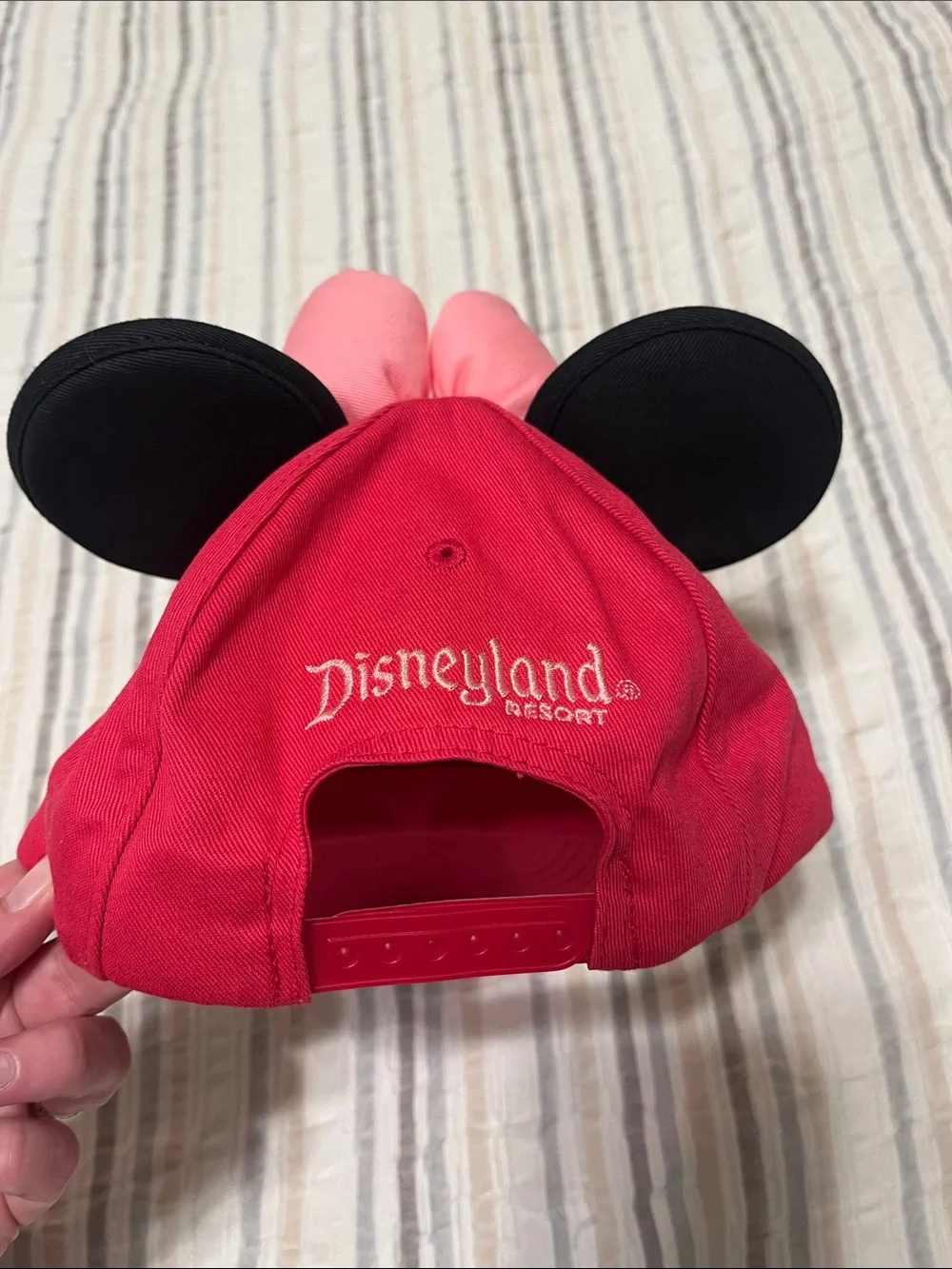 Lot of 2 Minnie Mouse kids hats
